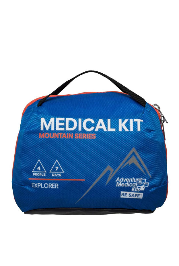 12 Backpacking Essentials List for First-Time Travelers