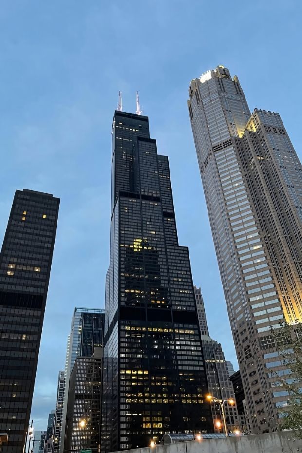 12 Amazing Chicago Things to Do for Architecture and Deep-Dish Pizza