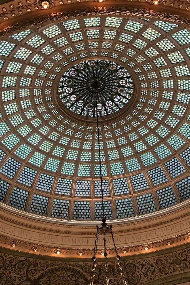 12 Amazing Chicago Things to Do for Architecture and Deep-Dish Pizza