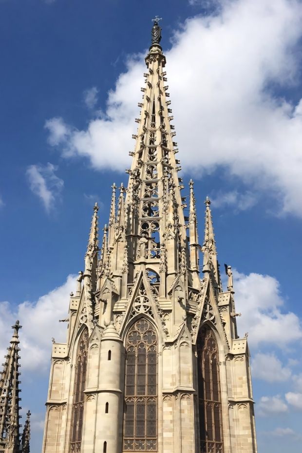 12 Best Barcelona Attractions From Gaudi to Mediterranean Magic