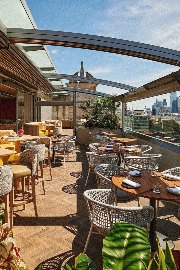 15 Perfect London Summer Activities and City Guide