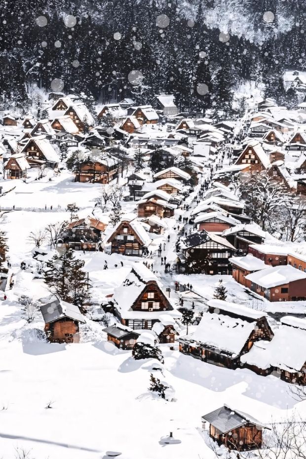 13 Must-Visit Japan Destinations From Ancient Temples to Modern Cities