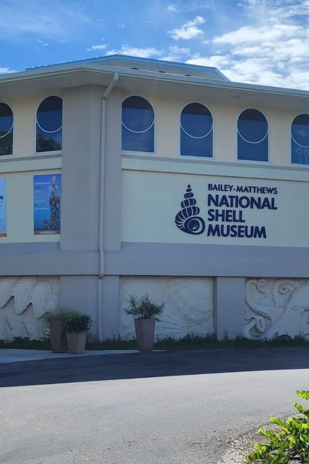 13 Best Sanibel Island Florida Attractions for Shelling and Beyond