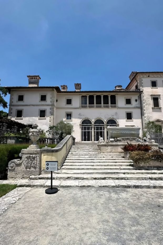 14 Top Miami Attractions With Art Deco Beaches and Latin Vibes