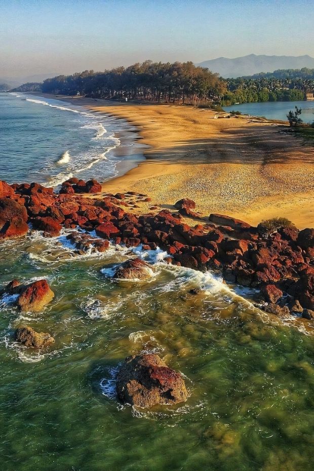 13 Best Beaches and Hidden Gems in Goa for Every Type of Traveler