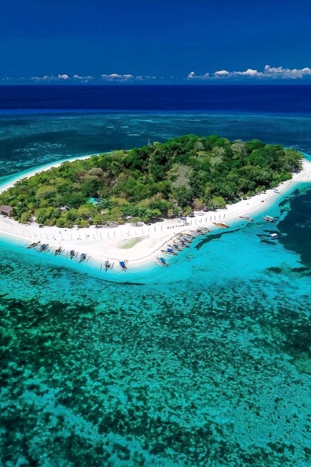 15 Most Beautiful Islands in the Philippines You Need to Visit Now