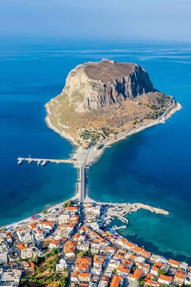 14 Most Beautiful Places in Greece You Need to See Before You Die
