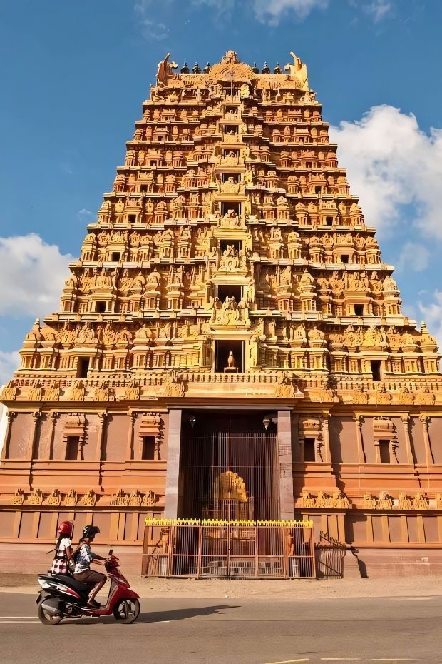 10 Most Sacred Kovil Temples in South India and Sri Lanka to Visit