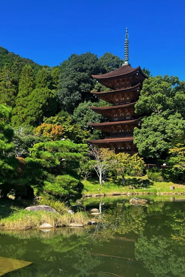 13 Stunning Japanese Pagodas You Need to Visit Before You Die