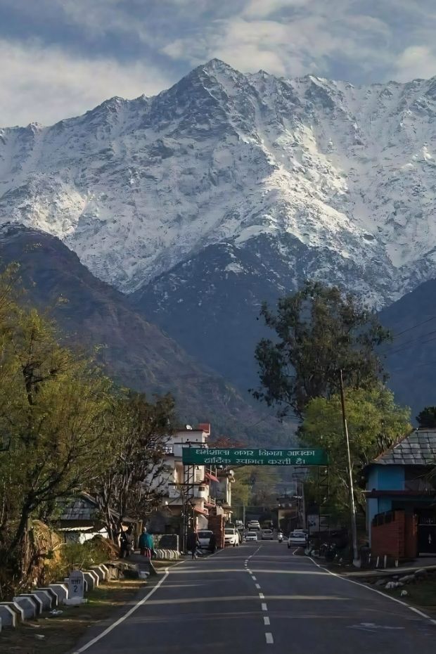 13 Stunning Places to Visit in Himachal Pradesh for Mountain Lovers