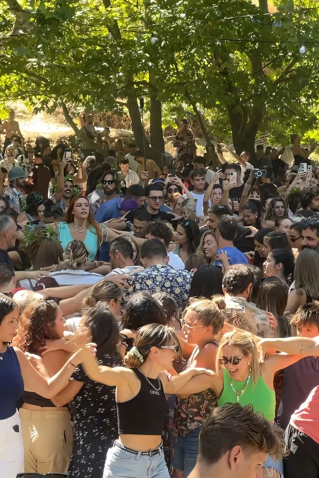 15 Breathtaking Things to Do in Greece for an Epic Mediterranean Adventure