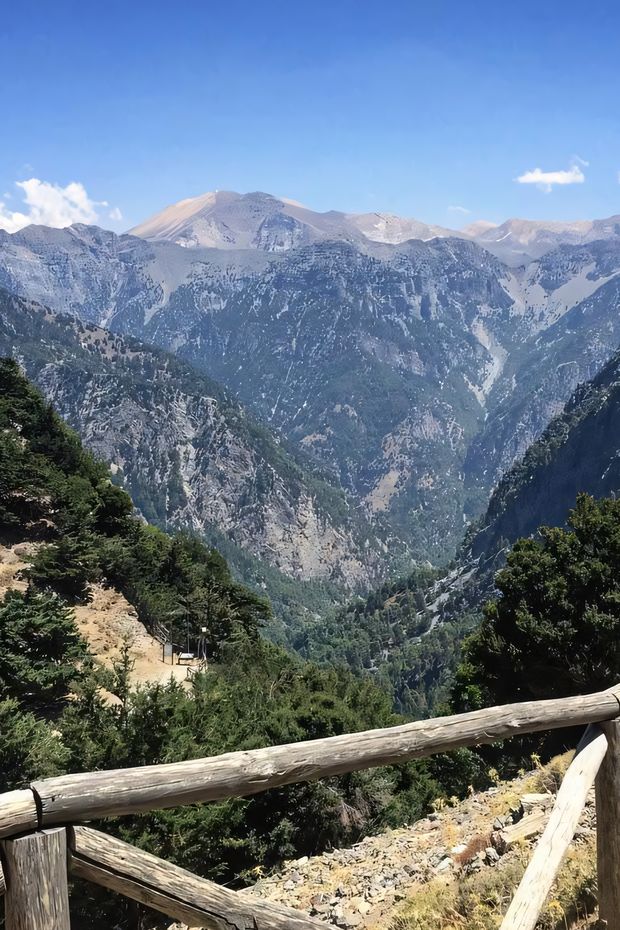 15 Breathtaking Things to Do in Greece for an Epic Mediterranean Adventure