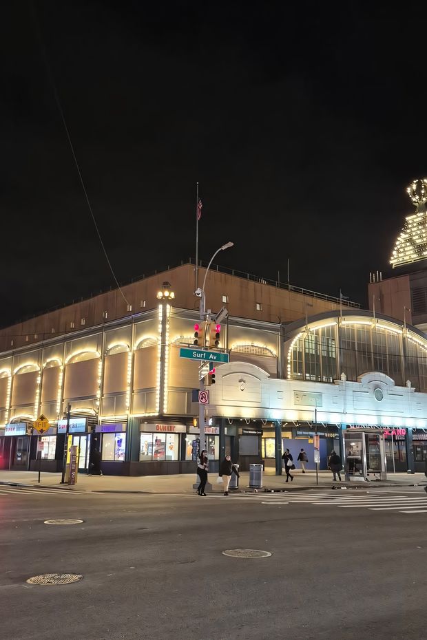 10 Nostalgic Things to Do at Coney Island for a Classic New York Experience